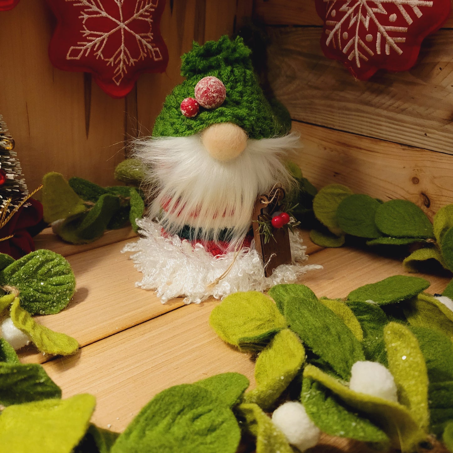 Needle Felted Christmas Gnome - Med