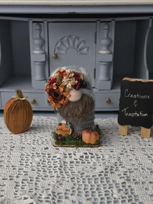 Medium Fall Gnome Fella