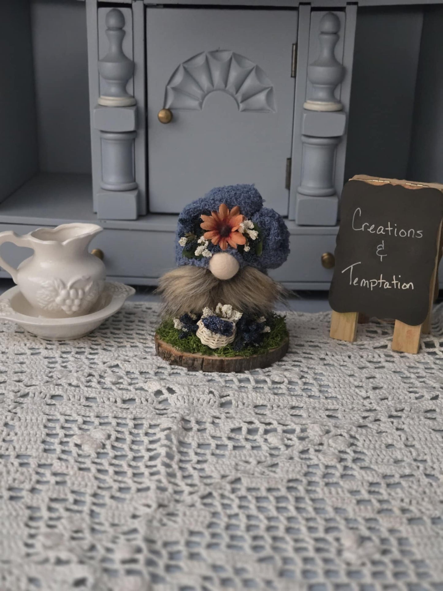 Handmade Fall Gnome - 4 Inch Needle Felted Decoration
