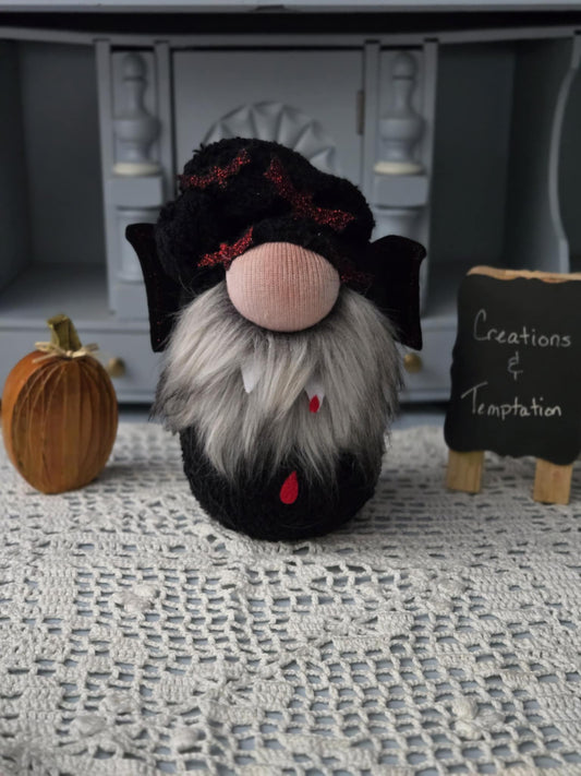 Halloween Gnome Vampire